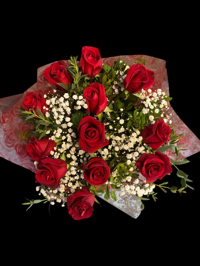 12 Rose Hantied