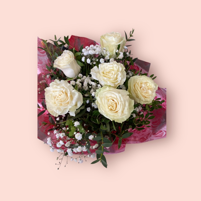 6 White Roses